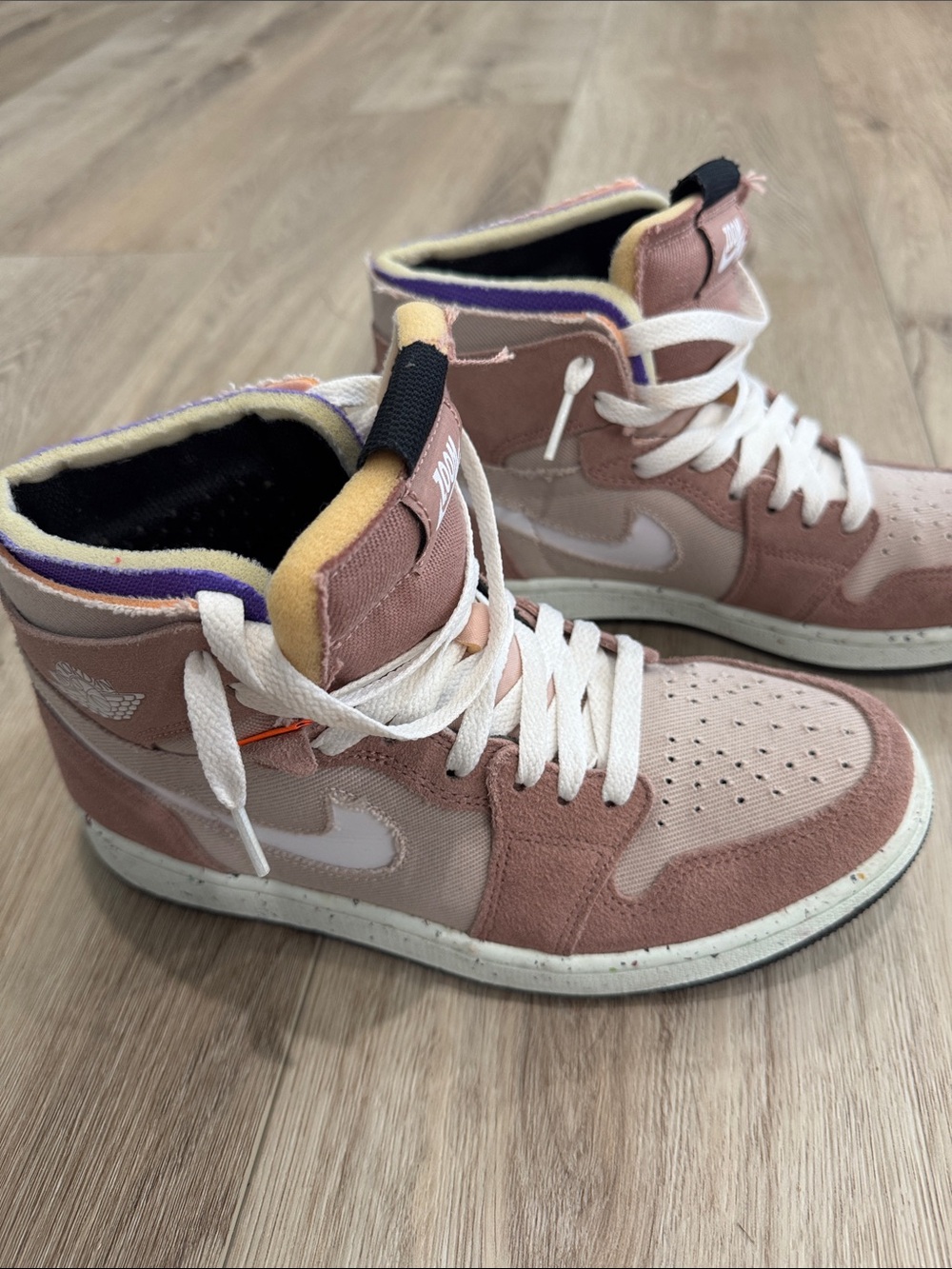 Nike Air Jordan 1 High-Top Sneakers Zoom Comfort Fossil Stone Rose Tone